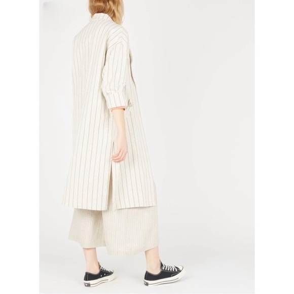 Linen/Cotton Longline Button Front Lightweight Coat from The Korner - Size Small - Picture 3 of 9